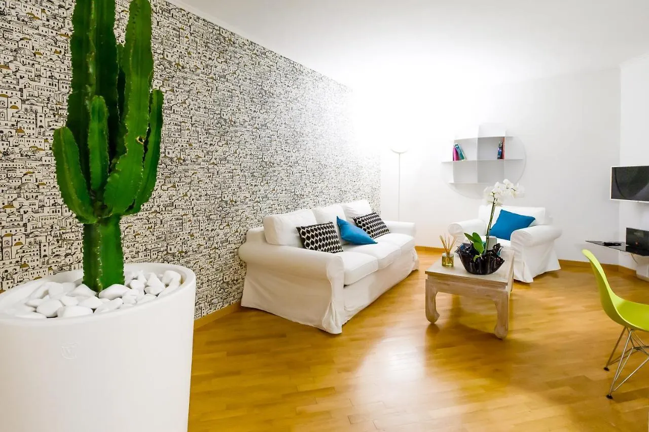 Nipare Suite - Dimore Partenopee Naples 0*,