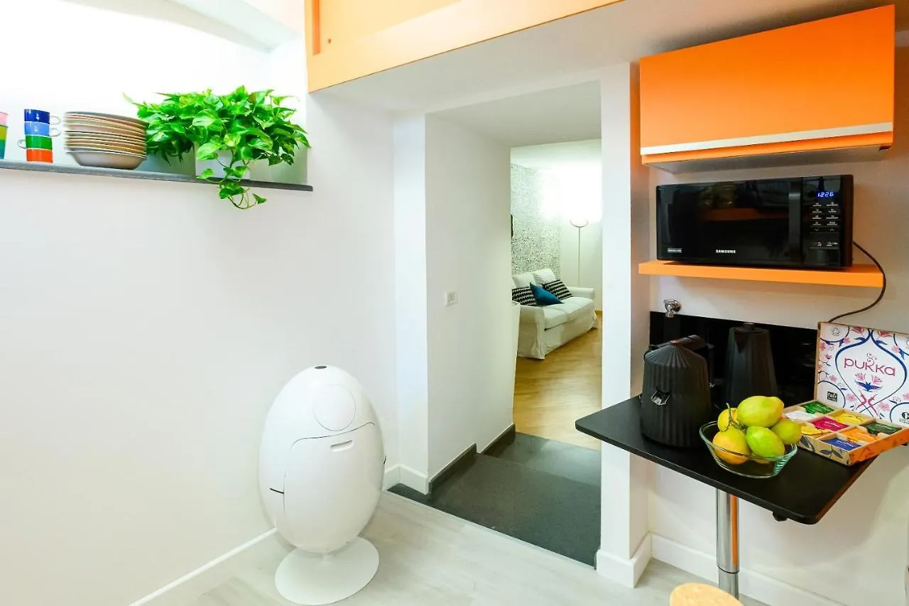 Nipare Suite - Dimore Partenopee Naples 0*,  Italy