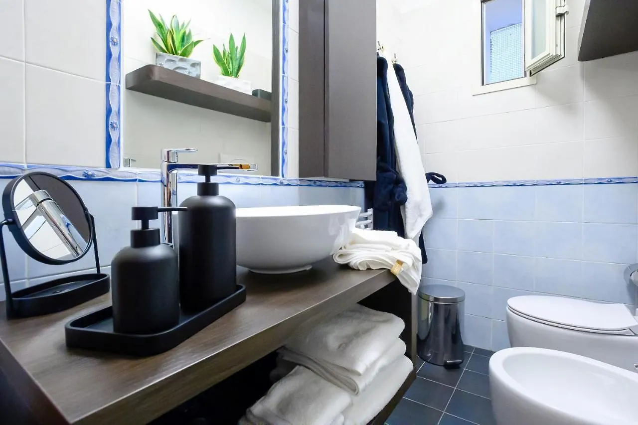 Nipare Suite - Dimore Partenopee Naples Italy